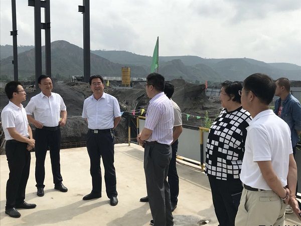 市人大常委會黨組副書記、副主任樊文浩一行調研泓源公司項目建設情況(圖2)