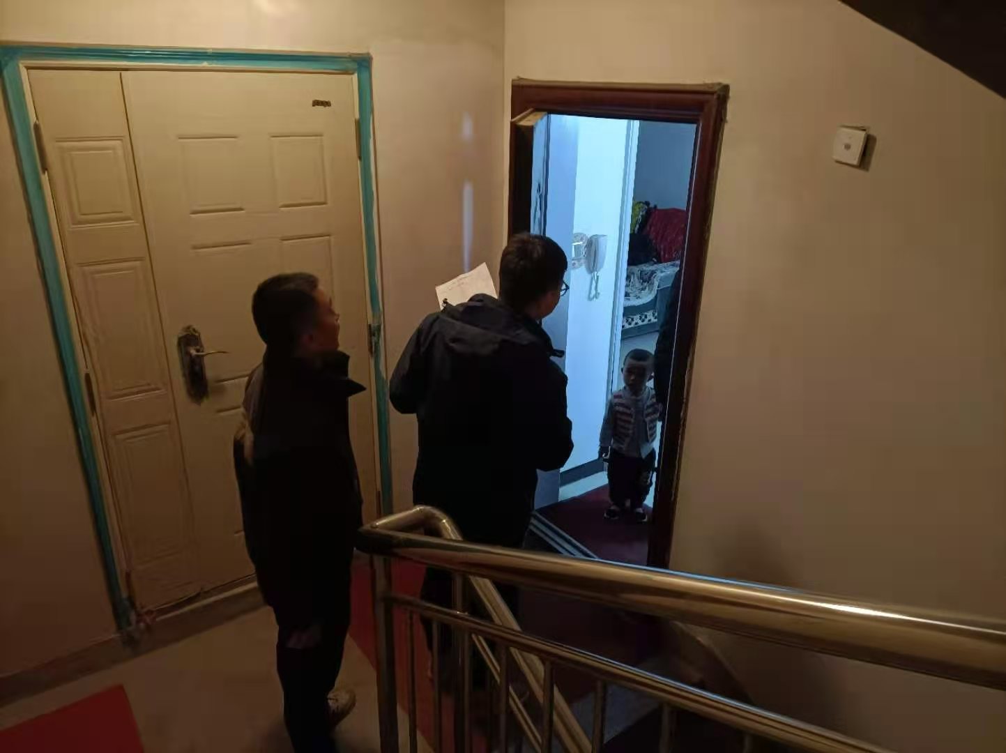 泓源能源供應公司扎實開展“大回訪”活動全力保障熱用戶溫暖過冬(圖2)