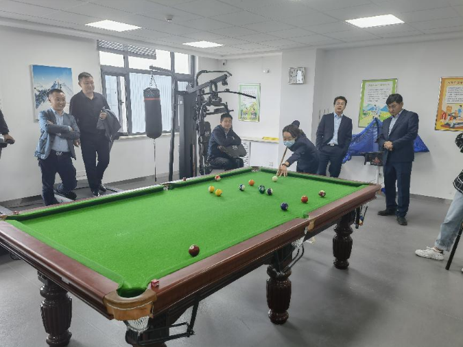 市產(chǎn)投集團(tuán)團(tuán)委舉辦“慶五一、迎五四”球類聯(lián)誼比賽(圖2)